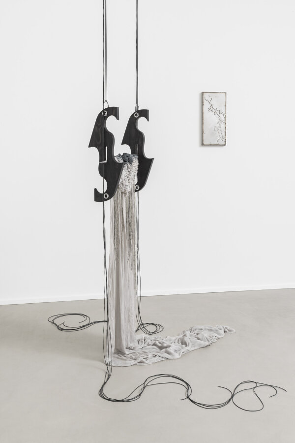 Inside Job (Ula Lucińska, Michał Knychaus), Breathing in the Shallows, EastContemporary, Milan, Italy, 2021, photos: Tiziano Ercoli